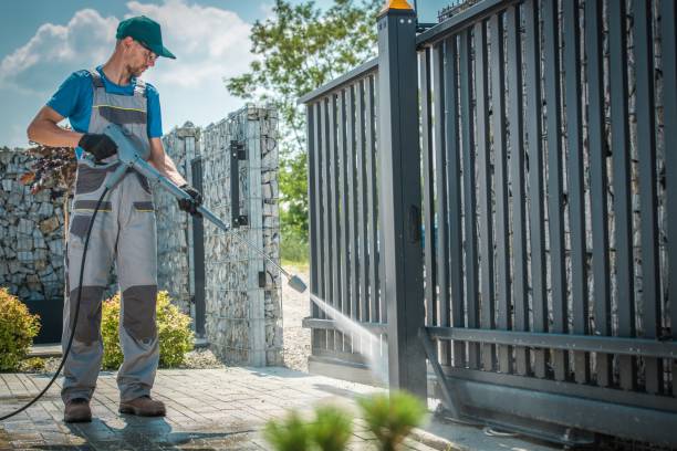 Best Animal Enclosure Cleaning  in Kaufman, TX